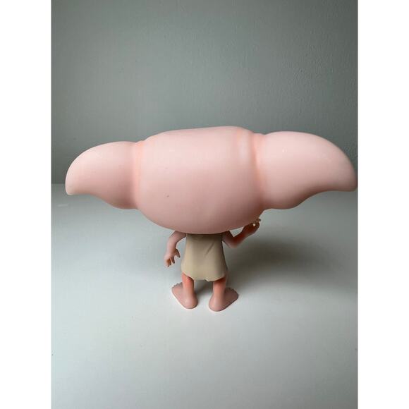 Funko POP Harry Potter Dobby Snapping his Fingers Vinyl Figure #75 - Picture 3 of 5